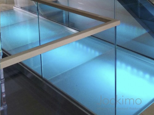 GlassFrit glassbridge glassflooring